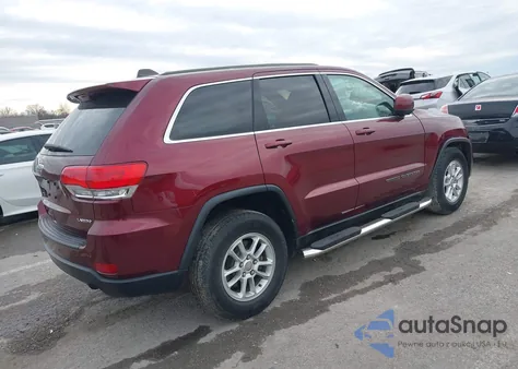 2018 Jeep Grand Cherokee Laredo 4X4 z USA, uszkodzony, nr VIN 1C4RJFAG8JC279314